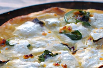 Creamy Keto Alfredo Pizza: Low-Carb Delight Recipe Guide