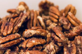 Crunchy Keto Spiced Pecans: Tasty Low-Carb Snack Recipes