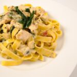 Savor Creamy Garlic Turkey Pasta: A Flavorful Delight